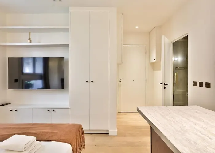Sublime Refait A Neuf Appartement Parijs